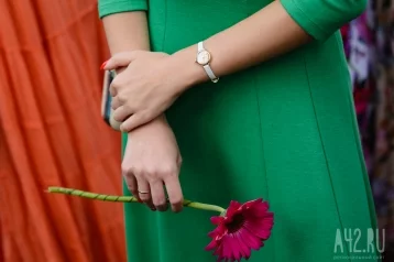 Фото: В Подмосковье 16-летняя россиянка сбежала из школы, чтобы выйти замуж 1