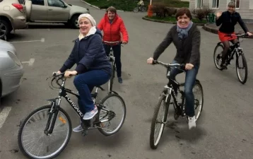 Фото: В Кемерове воспитатели детсада стали ездить на работу на велосипедах 1