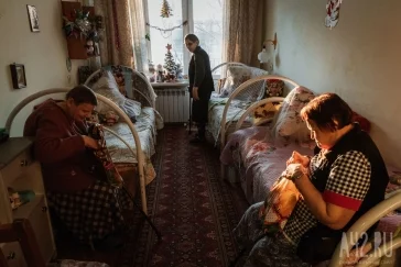 Фото: Обыкновенное чудо: Новый год в доме престарелых на Космической 12