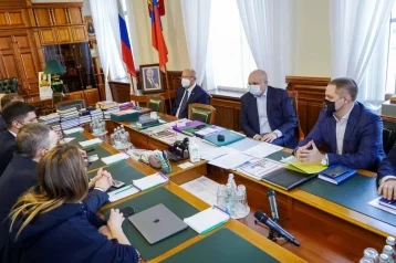 Фото: Делегация оргкомитета ЧМ-2022 по волейболу проверила спортивные объекты в Кемерове 1