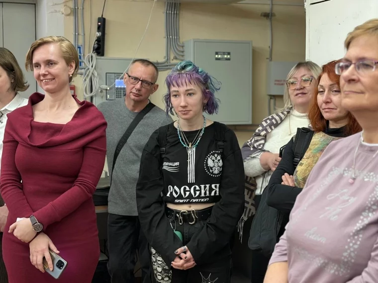 Фото: Внутри «Фёдоровки»: проект «Идентичный Кемерово» открыл горожанам другую библиотеку 4