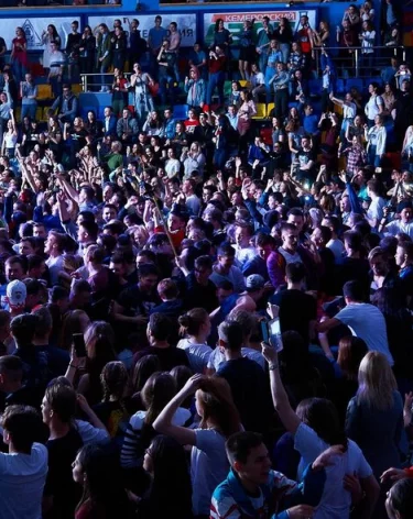 В Госдуме высказались о реакции россиян на скандал с Долиной