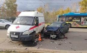 В Иркутской области в ДТП со скорой помощью пострадали пять человек
