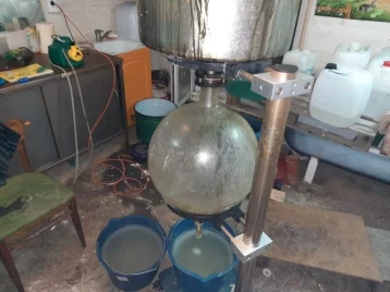 Фото: 21-летний красноярец производил мефедрон в нарколаборатории в Кузбассе 1