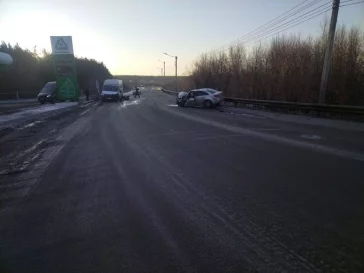 Фото: Стали известны подробности ДТП с автобусом в Кузбассе: пострадали 6 человек 3