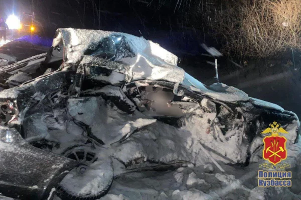 Три человека погибли в ДТП с грузовиками на трассе Р-255 в Кузбассе