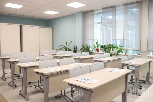 В Минпросвещения опровергли информацию о появлении в школах «парт позора»