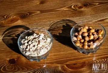 Фото: Врач назвала продукты, которые помогают укрепить ногти и волосы 1