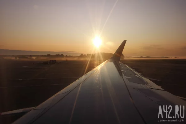 Премьер Словакии Фицо сообщил, что в аэропорту Брюсселя серьёзно повредили его самолёт