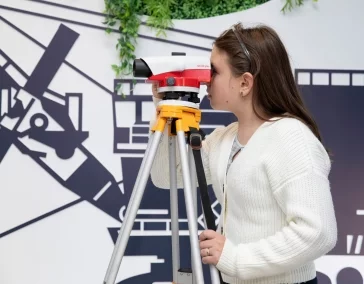 Фото: «Кузбассразрезуголь» запустил новый маршрут промтуризма для молодёжи 3