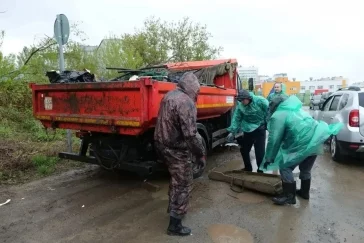 Фото: В Кемерове ликвидировали несанкционированную свалку Октябрьском проспекте 3