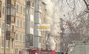 Есть пострадавшие: появились подробности пожара в пятиэтажке на Мичурина в Кемерове