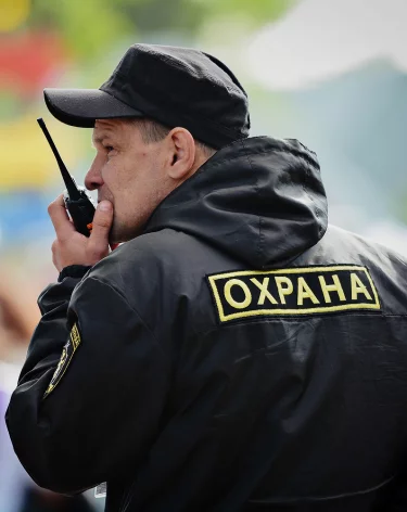 Власти Кемерова потратят 9 млн рублей на охрану площади Советов, линейного парка и Кировской набережной