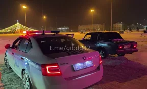 Новокузнечанин попался полицейским во время дрифта на машине с гирляндой