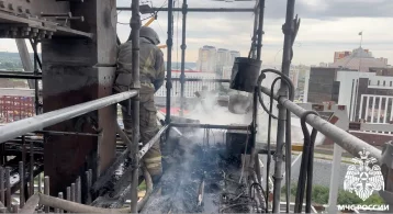Фото: В Кемерове на стройке музейно-театрального комплекса произошёл пожар 1