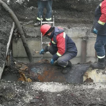 Фото: В Новокузнецке из-за аварии более 100 домов попали под отключение тепла 1