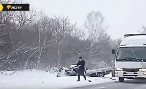 Автомобиль попал в серьёзное ДТП по дороге из Новосибирска в сторону Кемерова 