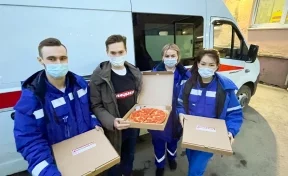 Кемеровский предприниматель бесплатно накормил медиков пиццей