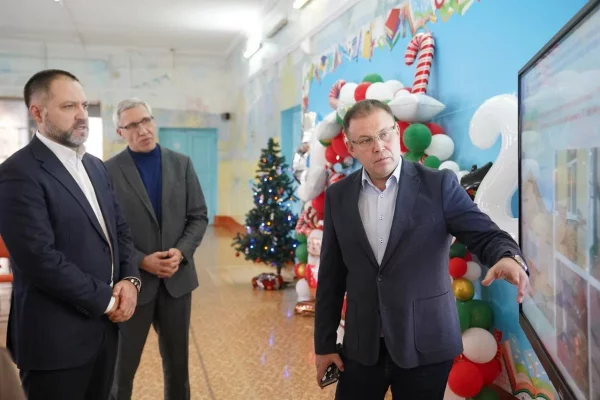 Власти Кузбасса нашли мецената для ремонта школы в Белове 