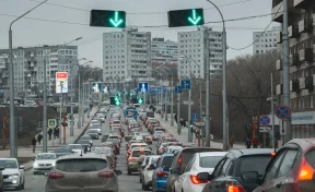 В Кемерове с 30 сентября изменят режим работы реверсивных светофоров