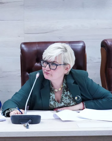 Власти Кузбасса сэкономили на социальных сиротах 52,9 миллиона рублей