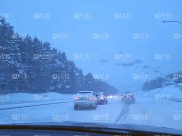Фото: Очевидцы сообщили о многочисленных ДТП на Леснополянском шоссе в Кемерове 1