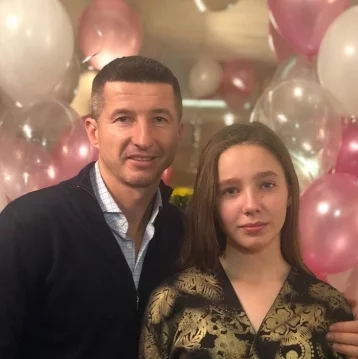 Фото: Дочь Юлии Началовой впервые отметила день рождения без мамы 1
