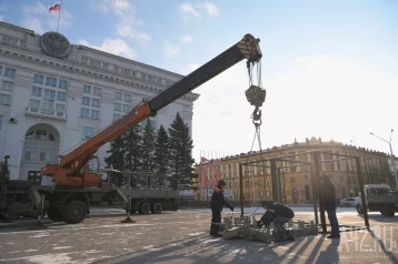 Фото: Кемеровские власти ответили на вопрос об установке новогодней ели на площади Советов 1