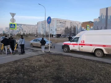 Фото: В Кемерове автомобиль сбил девушку на электросамокате 1