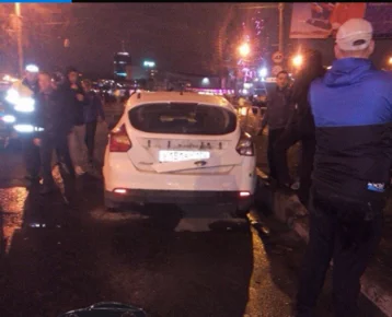 Фото: В Челябинске во время салюта снаряд попал в толпу людей 1