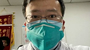 Фото: Больница подтвердила смерть врача, предупредившего всех о коронавирусе 1