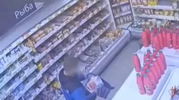 Фото: В Кузбассе задержали серийного похитителя товаров из супермаркетов 1