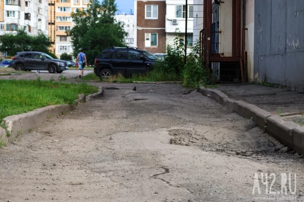 В Кемерове жильцы знаменитого дома на Ленинградском проспекте снова попросили помощи у губернатора