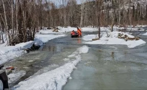 В Кузбассе спасли трёх рыбаков, оказавшихся в заложниках у реки