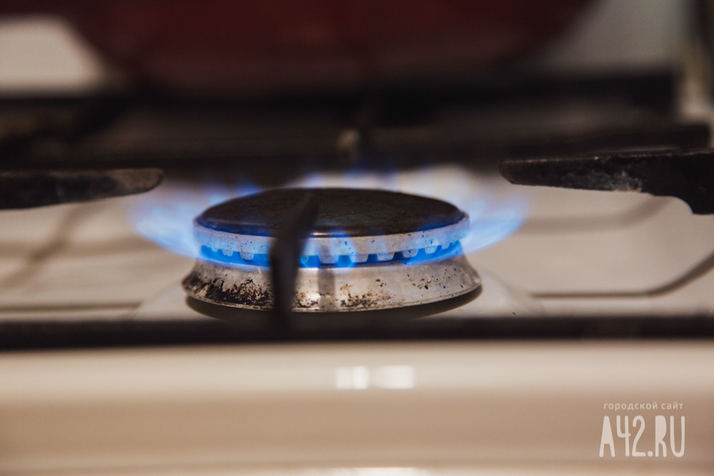 В Северодвинске неизвестный по телефону убедил 11-летнего школьника открыть газ в квартире и поджечь его