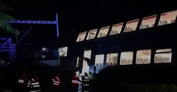 Фото: В Чехии столкнулись пассажирский и грузовой поезда 1