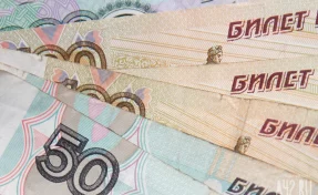 Эксперт назвал выплаты, которые вырастут после повышения МРОТ