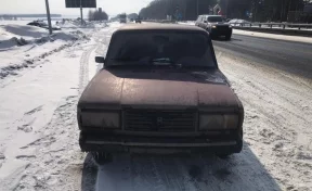 Без прав и документов: 20-летний водитель лишился машины за ряд нарушений ПДД около Кемерова