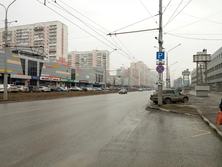 Фото: В Кемерове и Новокузнецке на дорогах появились новые умные камеры. Они будут «ловить» непристёгнутых водителей 2