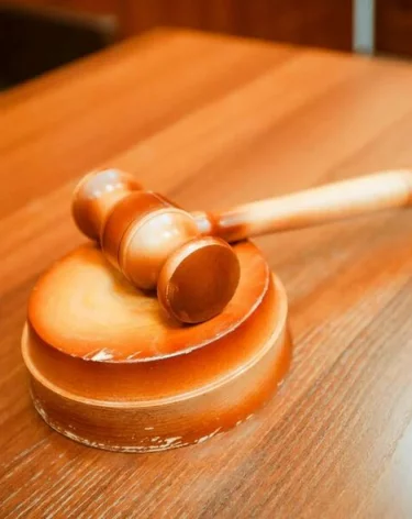 Продюсер «Ласкового мая» Разин заочно арестован по делу о мошенничестве