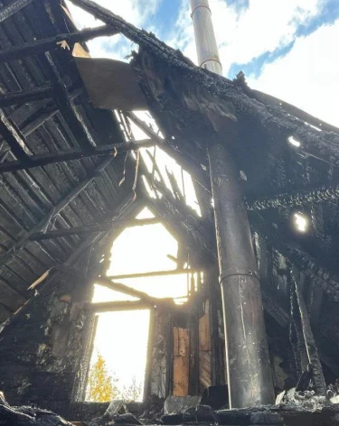 В Ленинградской области женщина задохнулась во время пожара