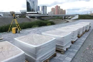 Фото: Спуск к воде и стритбол под мостом: мэр Кемерова рассказал о строительстве набережных Искитимки 3