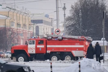 Фото: В Кемерове произошёл пожар в многоквартирном доме на Спортивной улице 1
