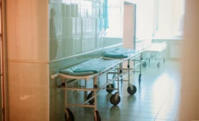 В Подмосковье мужчина с ножом ворвался в больницу и попытался напасть на врача