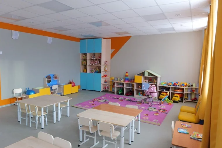 Фото: В Кемерове комиссия проверила капремонт школы № 54 в Плешках 1