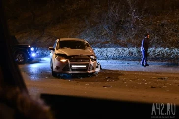 Фото: В Кемерове произошло ДТП с маршруткой  на Логовом шоссе 1