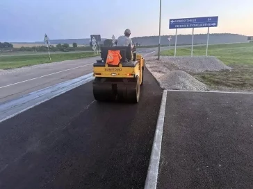 Фото: В Кузбассе на трассе обновят 5 автобусных остановок 1