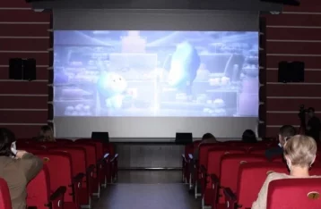 Фото: В Кузбассе открыли единственный в регионе кинозал с серебряным экраном 1