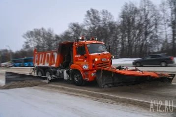 Фото: Губернатор Кузбасса рассказал о подготовке к борьбе с гололёдом и уборке снега 1