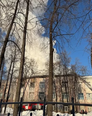 В СК назвали предварительную причину пожара в новосибирском колледже